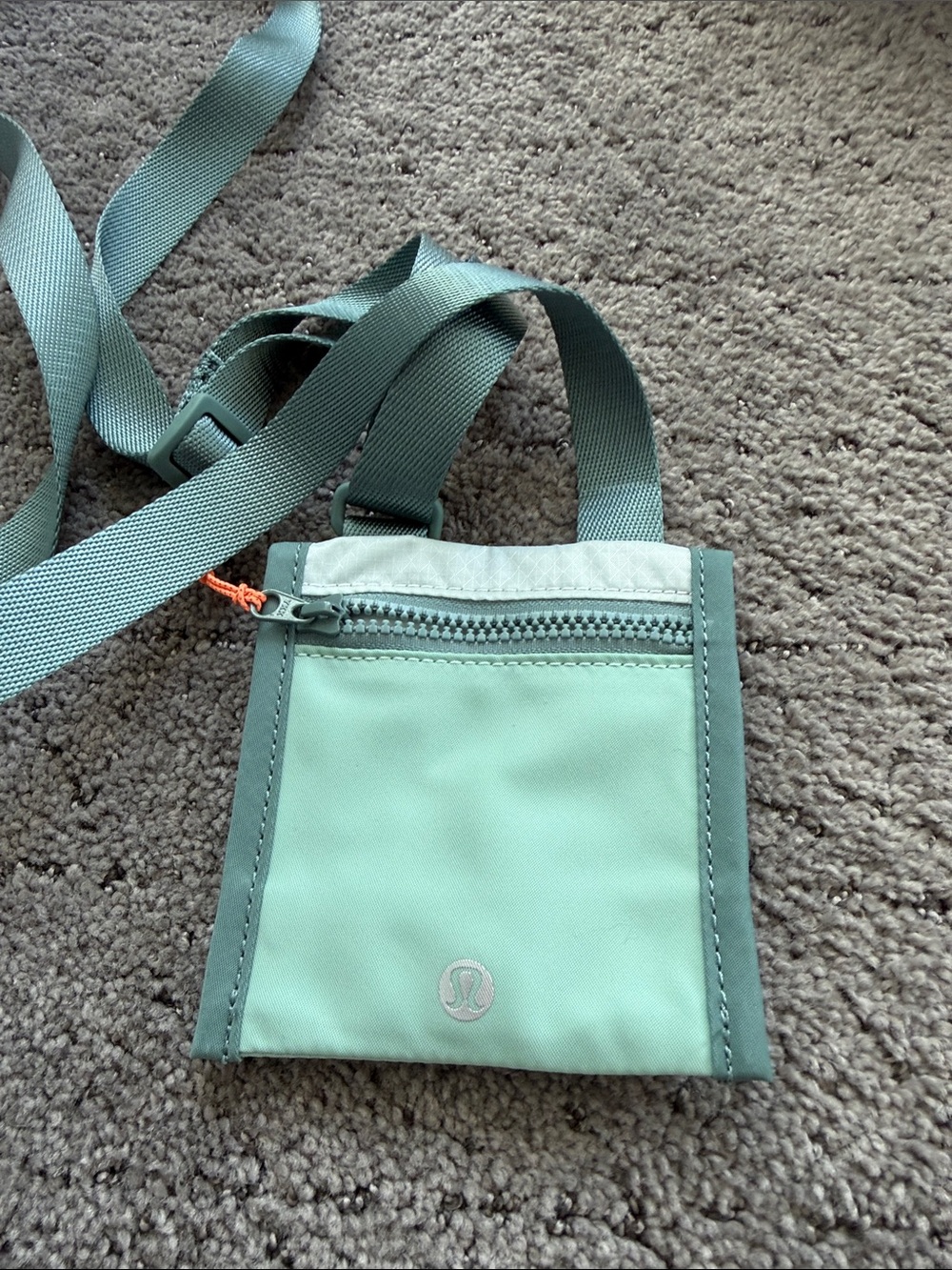 lululemon athletica Mint Green Crossbody Pouch